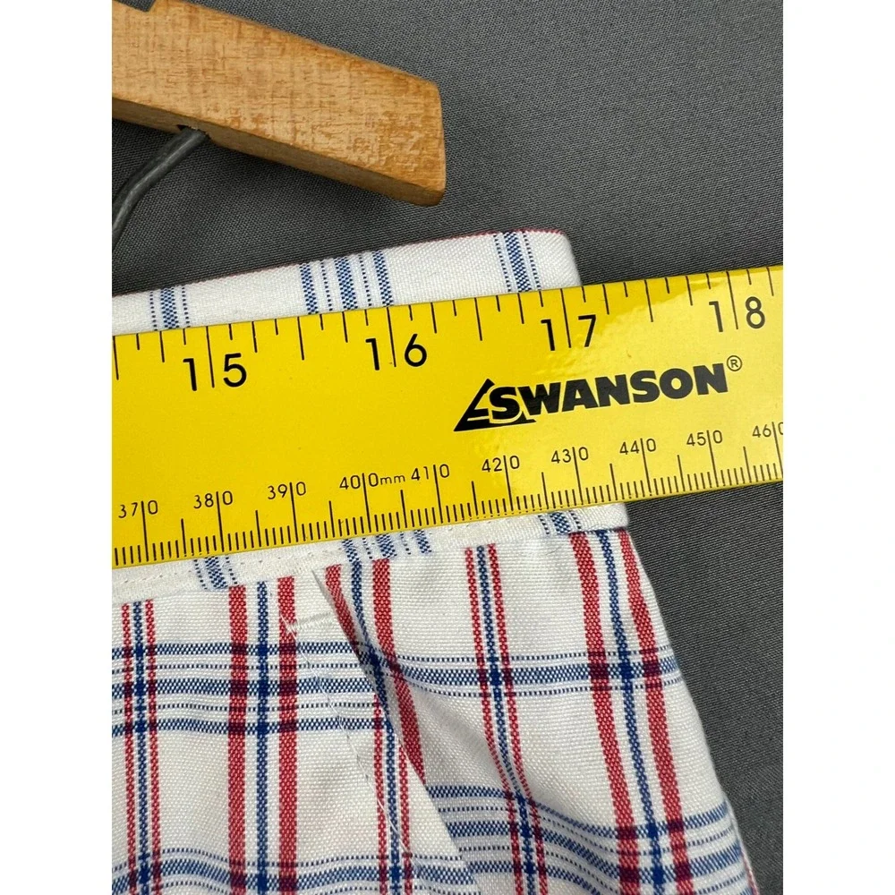 Greg Norman Tasso Elba Golf Shorts Mens 34 White Red Blue Plaid Shark Logo Good